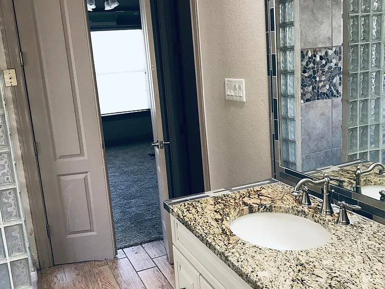 1738 Hadbury Ln — Photo 22