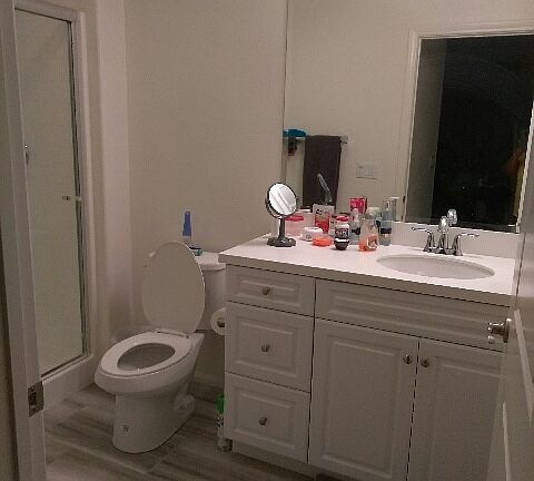 2nd image of 121 Olive Ave