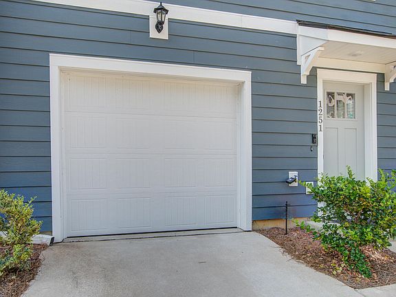 5th image of 1251 Tice Ln