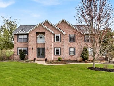 39011 Arbor Ct, Grafton, OH, 44044