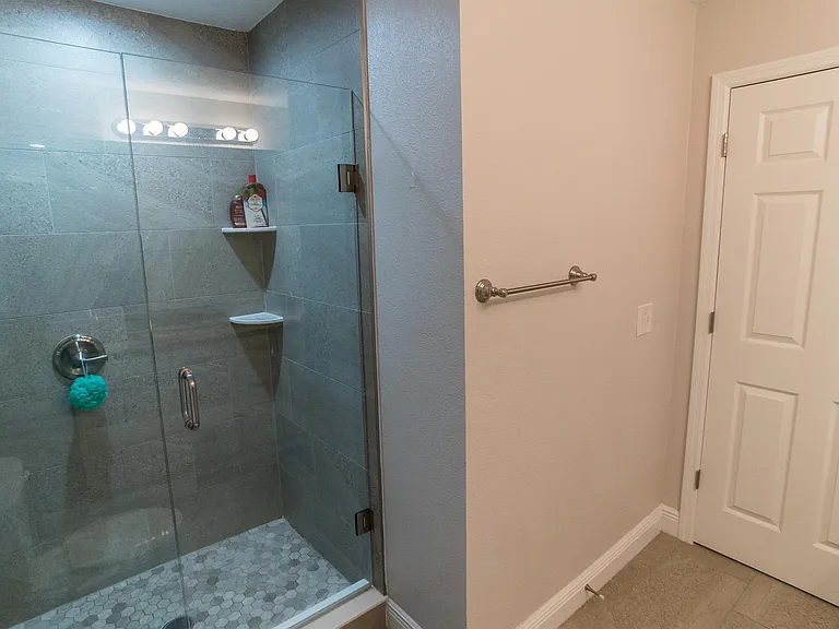1517 N Grandview St #1 — Photo 24
