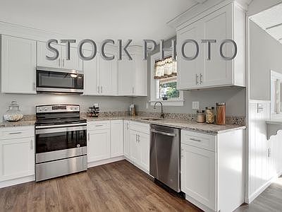 5th image of 119 Marlton Ln