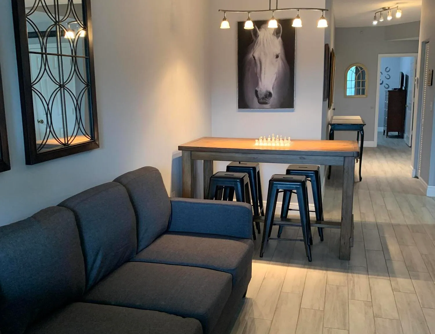 3 bed, 4.0 bath, 1200 sqft, $4,500 — Photo 3