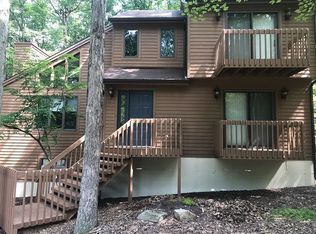 207 Owego Dr, Hazleton, PA 18202