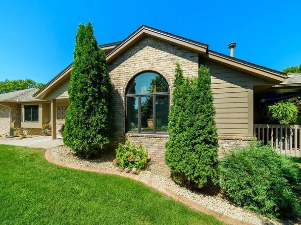 14346 Embassy Way, Apple Valley, MN 55124