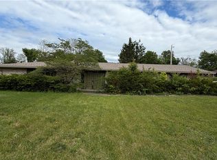 4914 Shiloh View Dr, Dayton, OH 45415