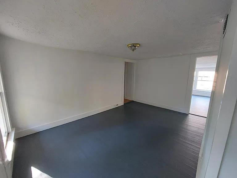 547 Atlanta Ave SE #4 — Photo 9