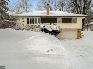 3104 Croft Dr, Saint Anthony, MN 55418