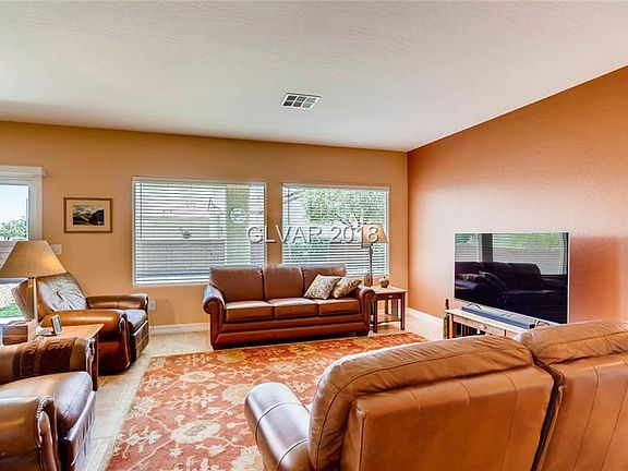 5th image of 3221 Fernbird Ln