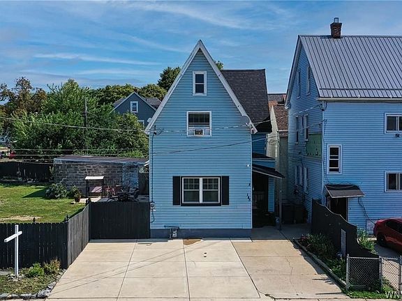 3rd image of 145 10th St