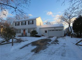 11 Worthington Rd, Rochester, NY 14622