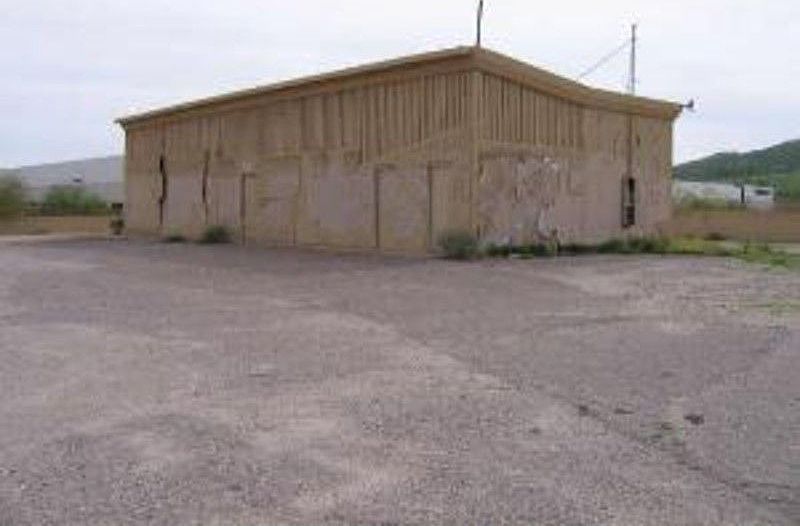2nd image of 4323 E Baseline Rd
