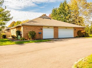 35260 Greenwich Ave, North Ridgeville, OH 44039