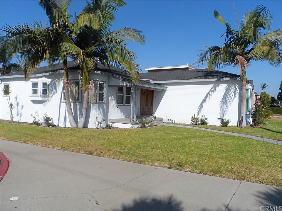 1st image of 8921 Crenshaw Blvd