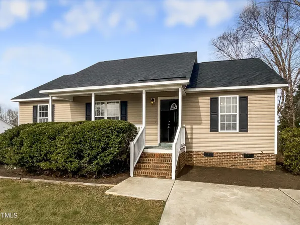 42 Applecross Dr, Clayton, NC 27520