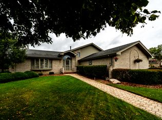 10708 Willow Ave, Mokena, IL 60448
