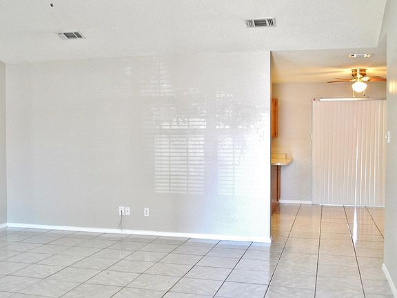 5th image of 1215 James Ln