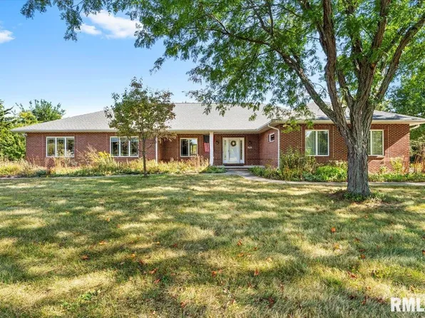 4905 Sage Rd, Rochester, IL 62563