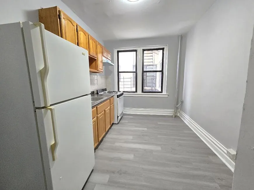 2 bed, $1,850 — Photo 2