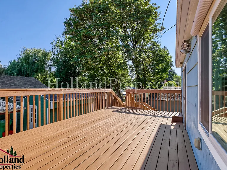 11436 SE 33rd Ave — Photo 22