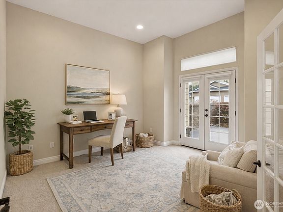 4th image of 1845 Maple Street #26