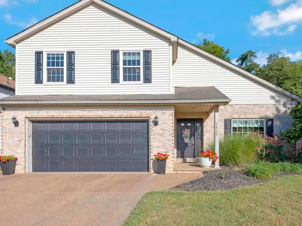 3666 Katalla Dr, Newburgh, IN 47630