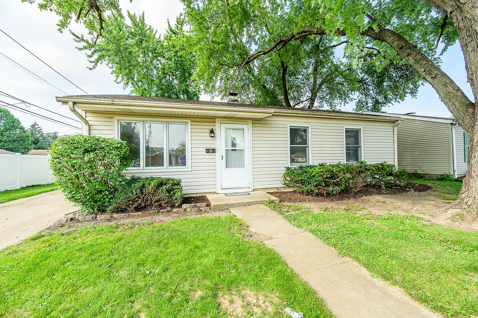 20 Bristol Ave photo 1