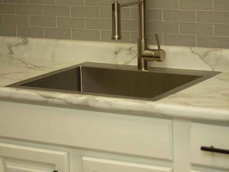 720 W Gordon Ter #22G — Photo 8