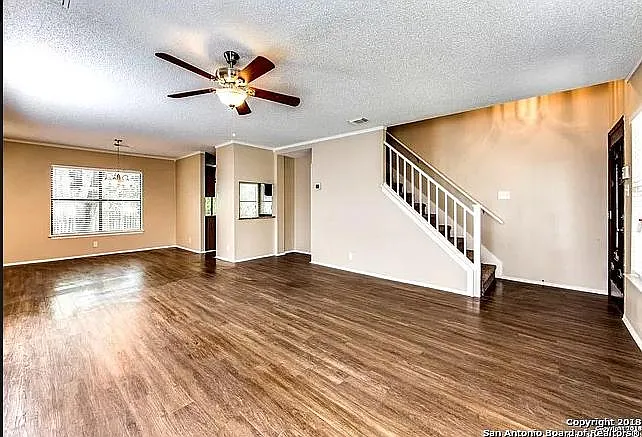 3 bed, 2133 sqft, $1,850 — Photo 4