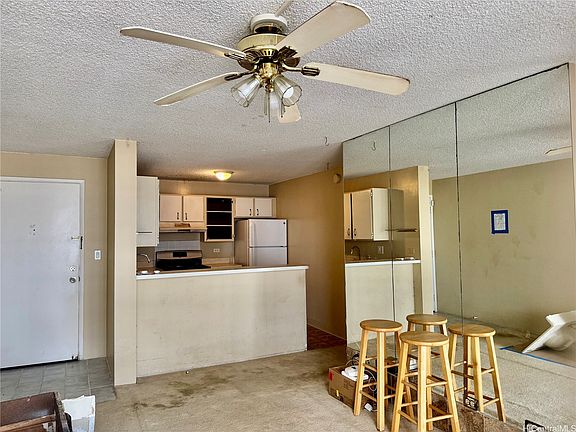 3rd image of 2452 Tusitala St APT 1201