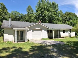 295 Carlson Rd, Coalmont, TN 37313