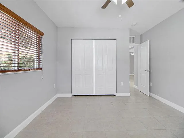 11740 SW 182nd Ter — Photo 10