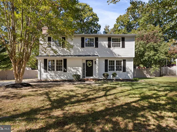 11708 Eisenhower Ln, Fredericksburg, VA 22407