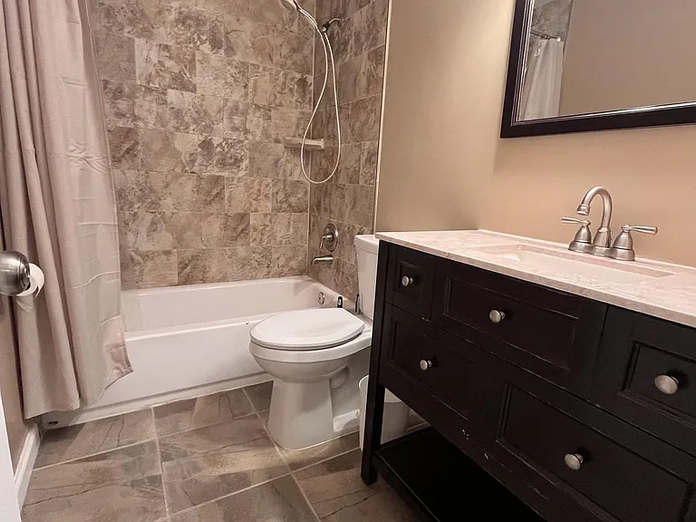 5633 Independence Cir — Photo 24