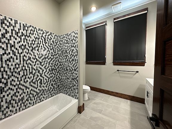 HUGE Bathroom!