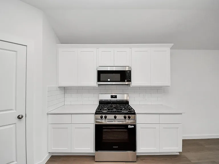9106 Serene Haven Dr — Photo 8