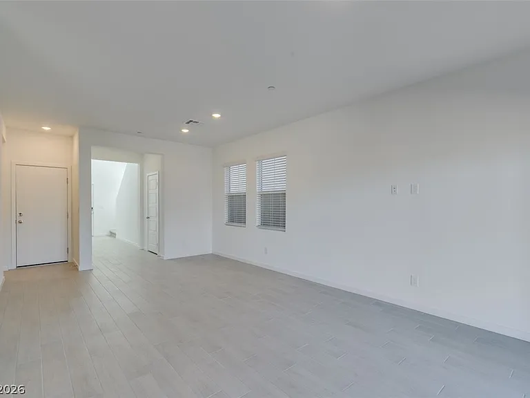 405 Isla Enclave Way — Photo 14