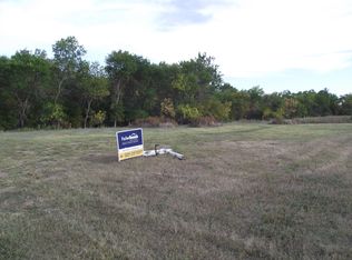 407 W Rousseau Ave, Fort Pierre, SD 57532