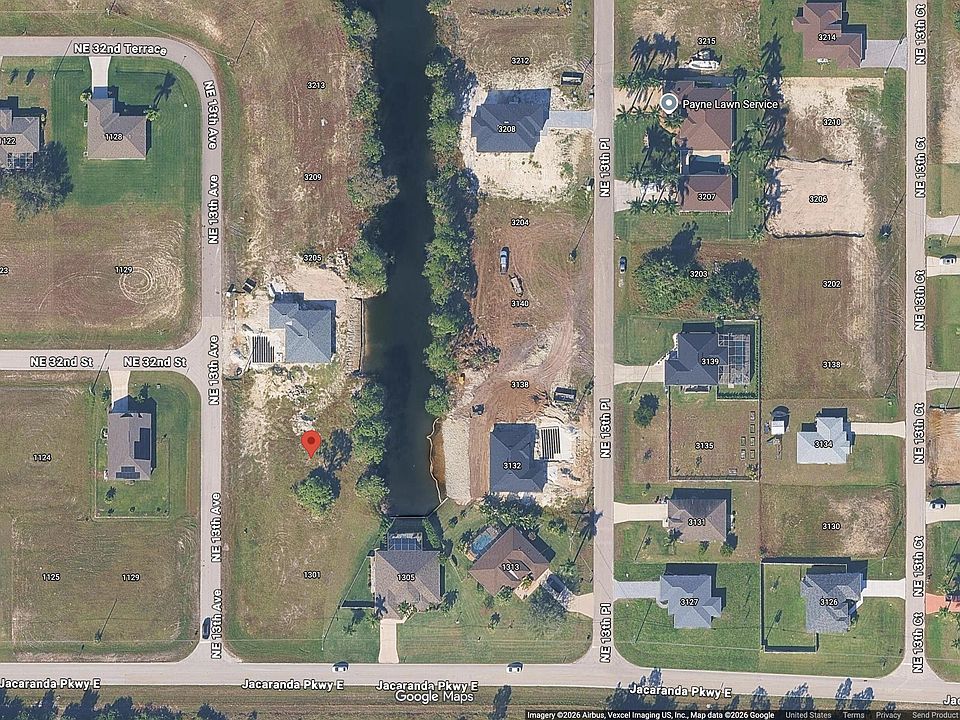 1st image of 3135 NE 13TH Avenue