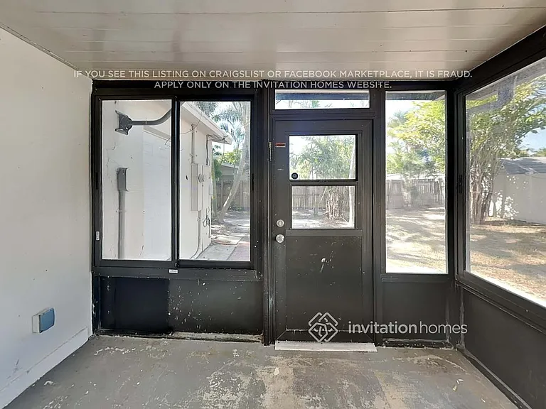 908 Belmont Dr — Photo 16