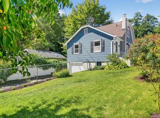 34 Ridge Rd, Croton On Hudson, NY 10520