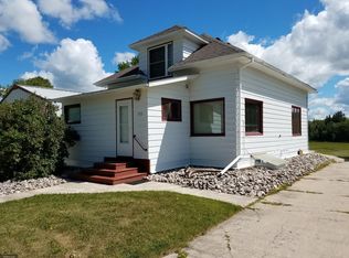 512 1st Ave SE, Baudette, MN 56623