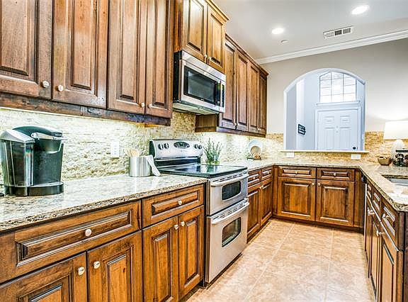 5th image of 3075 Willow Grove Blvd APT 2701