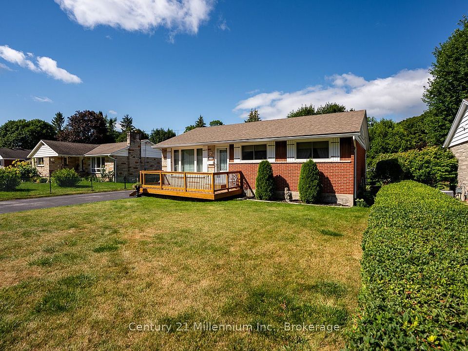 1st image of 148 7th Ave E