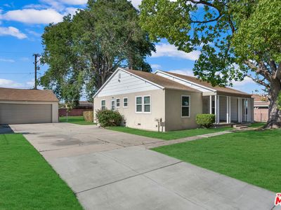 8211 22nd St, Westminster, CA, 92683