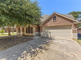 401 Hidden Knoll Dr, Burleson, TX 76028