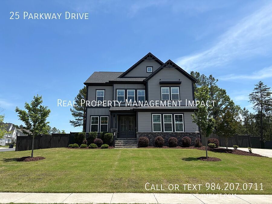 1st image of 25 Parkway Dr