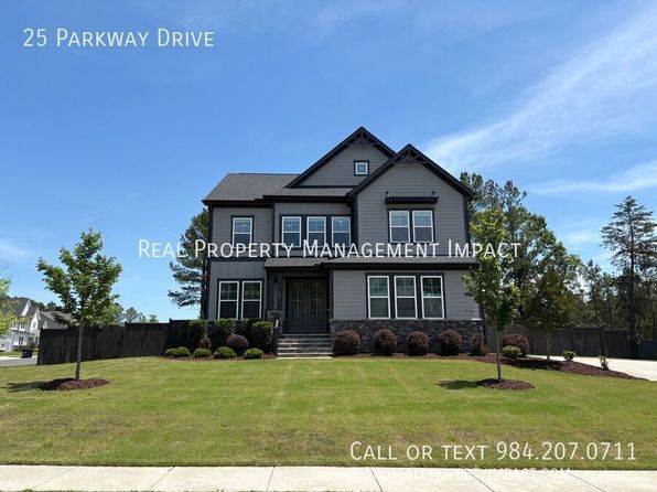 25 Parkway Dr