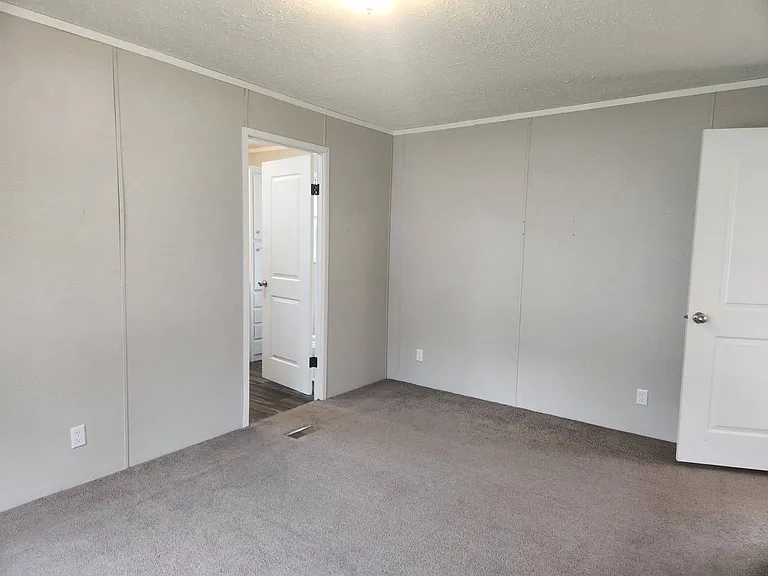 2900 N Apperson Way #12 — Photo 6