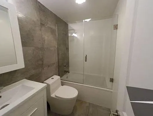 Rented by Highline Residential | media 11